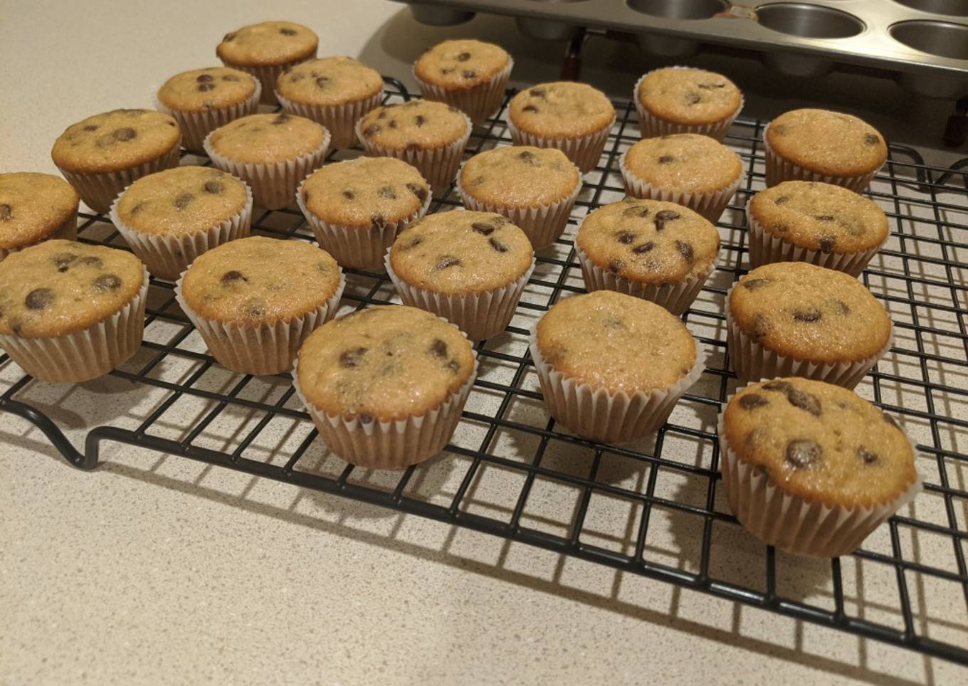 Never-Fail Chocolate Chip Banana Muffins - Vegan