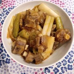 Pork Ribs with Leeks A picture of Pork Ribs with Leeks.