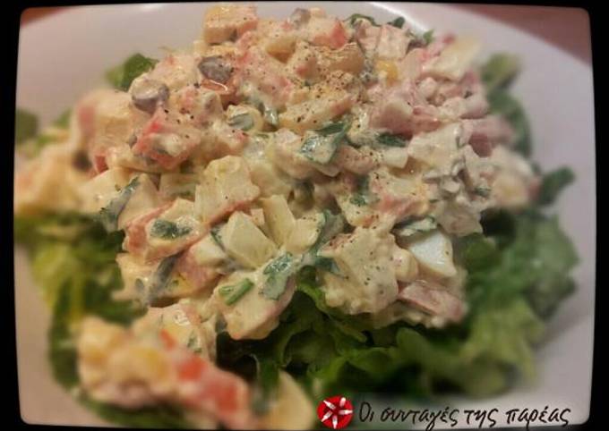 κύρια φωτογραφία συνταγής Crab Salad: Καβουροσαλάτα
