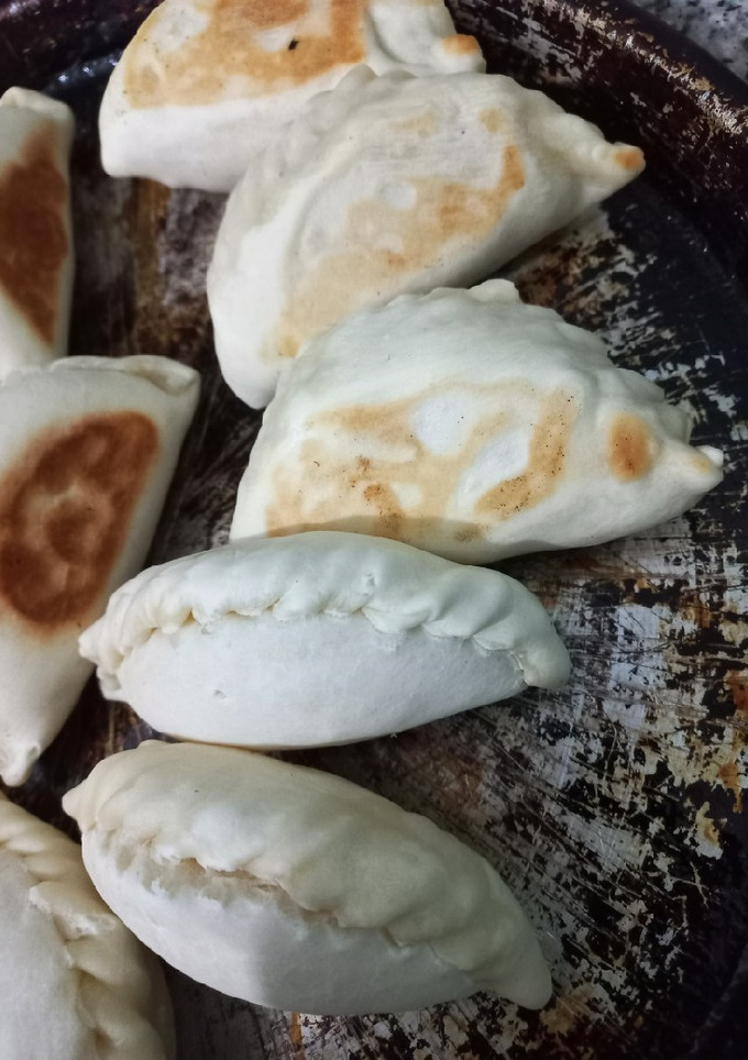 Una foto de 🥟 Empanada de pollo 🐔 al horno