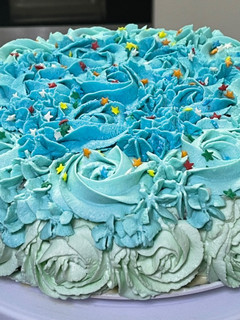Una foto de Torta de Vainilla con Crema Chantilly