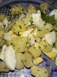 Una foto de Ensalada de Papa con Huevo
