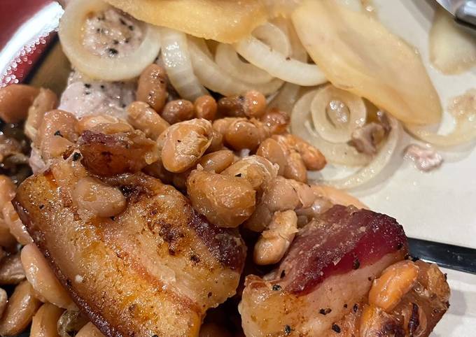 How to Use Salt Pork in Beans