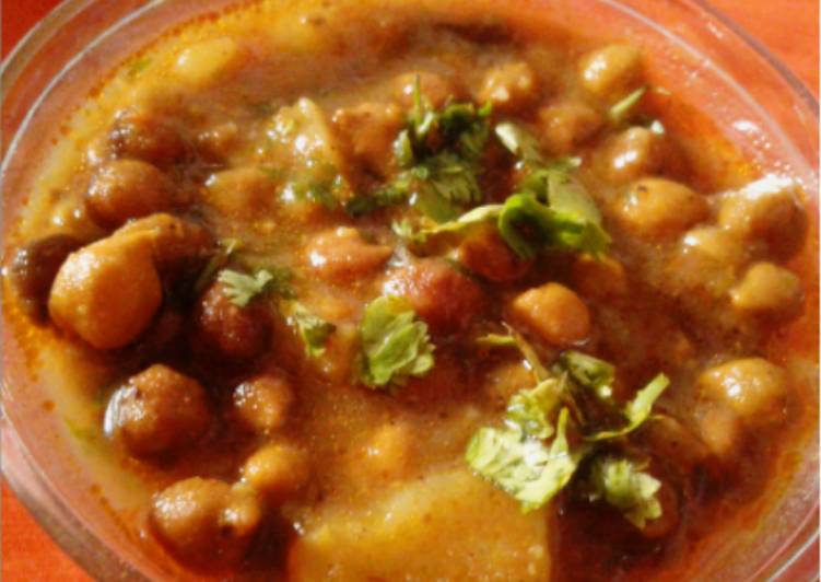 Simple Way to Make Royal Chane ki Sabzi
