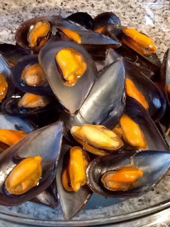 Una foto de Mejillones al vapor