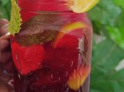 Une photo de bissap et rhum