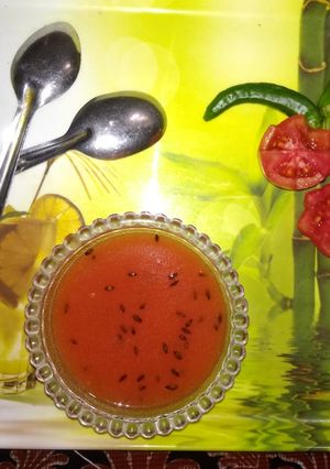 ટોમેટો સુપ (Tomato soup recipe in Gujarati) રેસીપી મુખ્ય ફોટો
