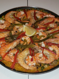 Una foto de Paella de mariscos