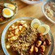 Ramen japonés con pollo