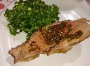 Una foto de guarniciones para carnes de vaca