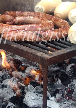 Una foto de Chorizos a la parrilla
