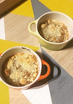 Une photo de Crumble pommes-cannelle