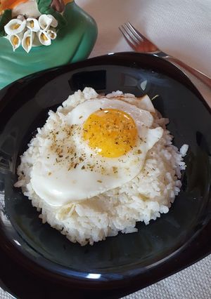 Una foto de Arroz con huevo 🍳