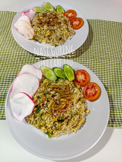 Foto resep Nasi Goreng Teri Cabe Ijo