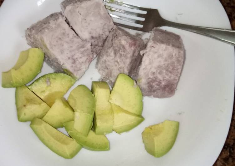 Simple Way to Make Any-night-of-the-week Boiled arrowroot and avocado hustlers bf#authormarathon