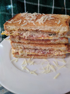 Foto resep Egg Toast with Bechamel Sauce