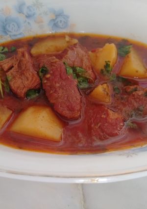A picture of بیف آلو گوشت شوربہ.
