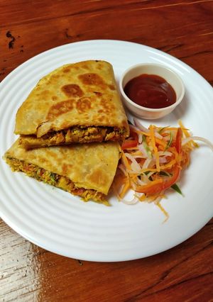 A picture of Egg Bhurji Wrap.