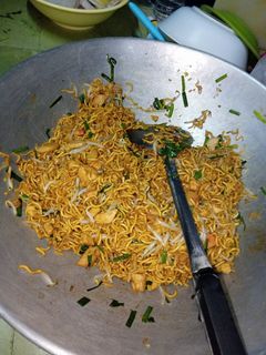 Foto resep Mie goreng ultah ala me