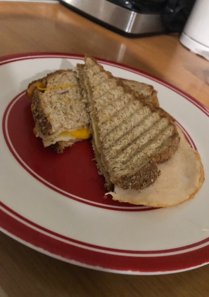 Una foto de Sándwich a la plancha
