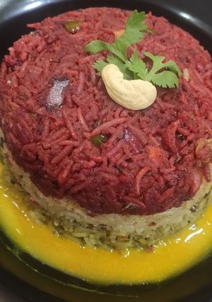 ટ્રાયકલર રાઈસ (Tricolour Rice Recipe In Gujarati) રેસીપી મુખ્ય ફોટો