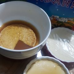 A picture of Egg flan.
