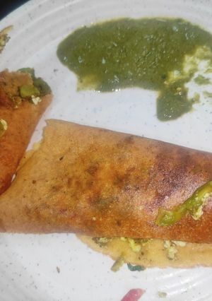 मूंग की दाल का चीला (moong ki dal ka cheela recipe in Hindi) रेसिपी मुख्य फोटो