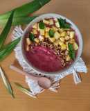 Malga de Fruta Gelada com Ananás / A famosa Smoothies bowl com Ananás