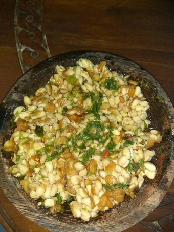 Cara Mudah Membikin Resep Tempe penyet sambal ijo yang Bisa Manjain Lidah Anti Ribet, Mantap Sekali