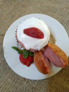 Foto resep Strawberry Shortcake Yoghurt Ogura