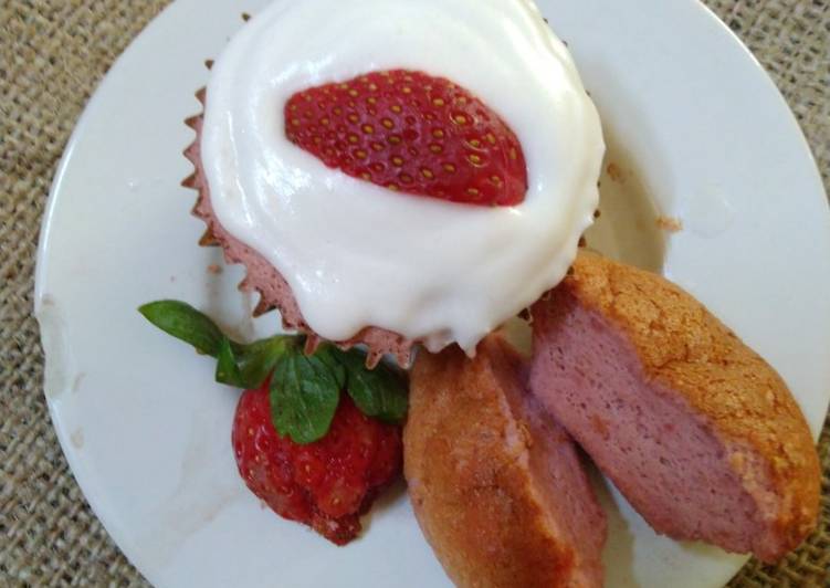 Strawberry Shortcake Yoghurt Ogura