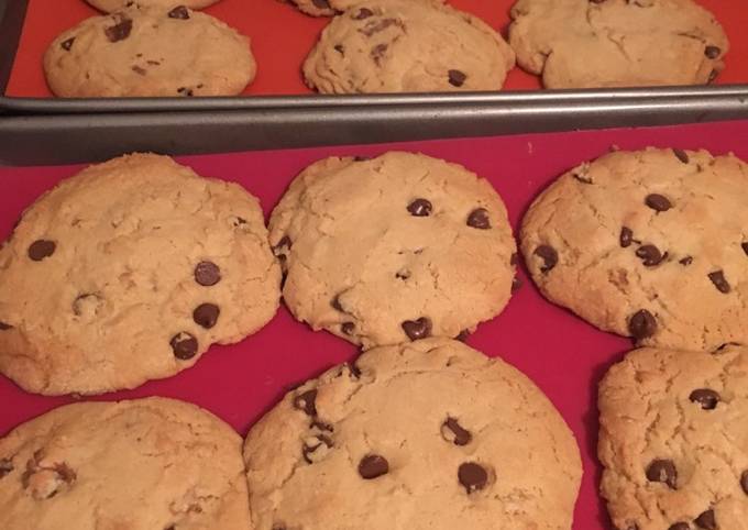 Recipe of Gordon Ramsay Easy chocolate chip cookies