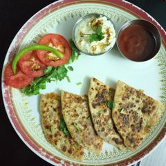 A picture of Onion paratha.