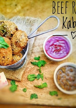 A picture of Beef Resha Kabab.