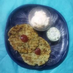 A picture of Aloo Sabu Paratha.