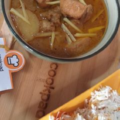 A picture of Chicken qorma.
