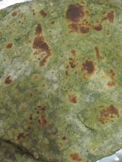 A picture of Palak chapati.