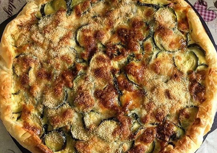 Pizza rustica con le zucchine