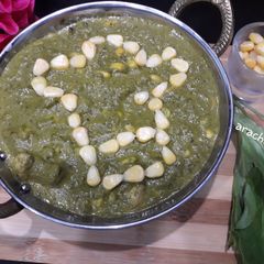 Palak mushroom corn with edible cookpad logo A picture of Palak mushroom corn with edible cookpad logo.
