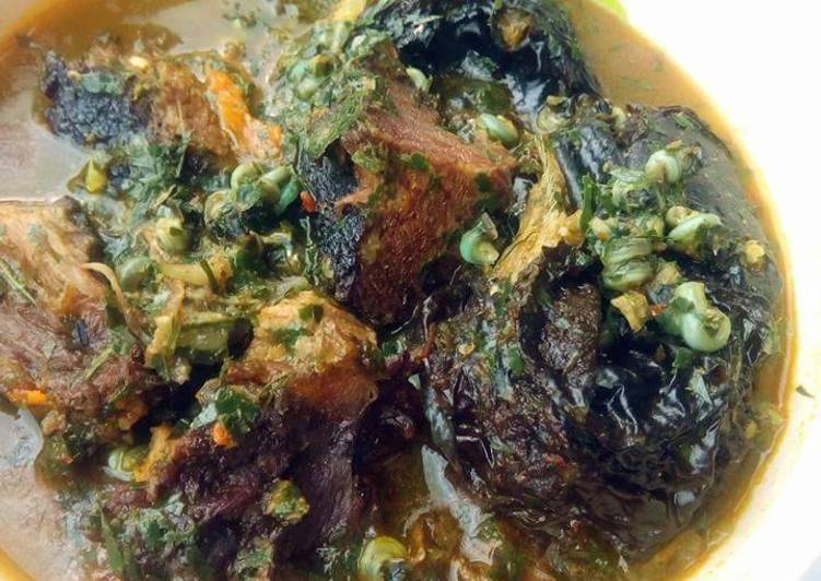 Uziza soup with periwrinkle and dry fish