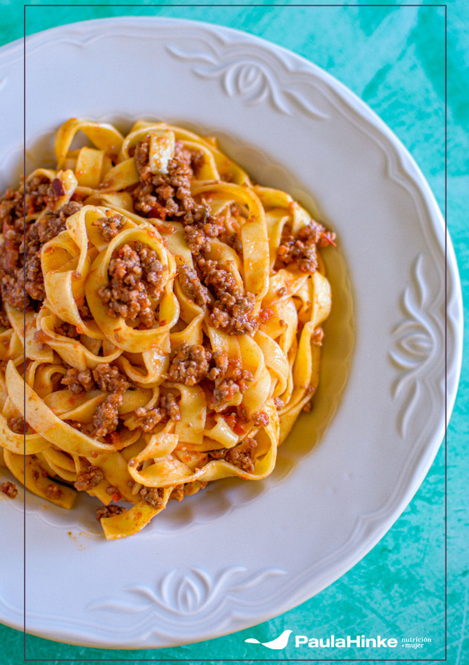 Una foto de Tagliatelle con salsa de carne picada 'ragù alla piemontese'🍝