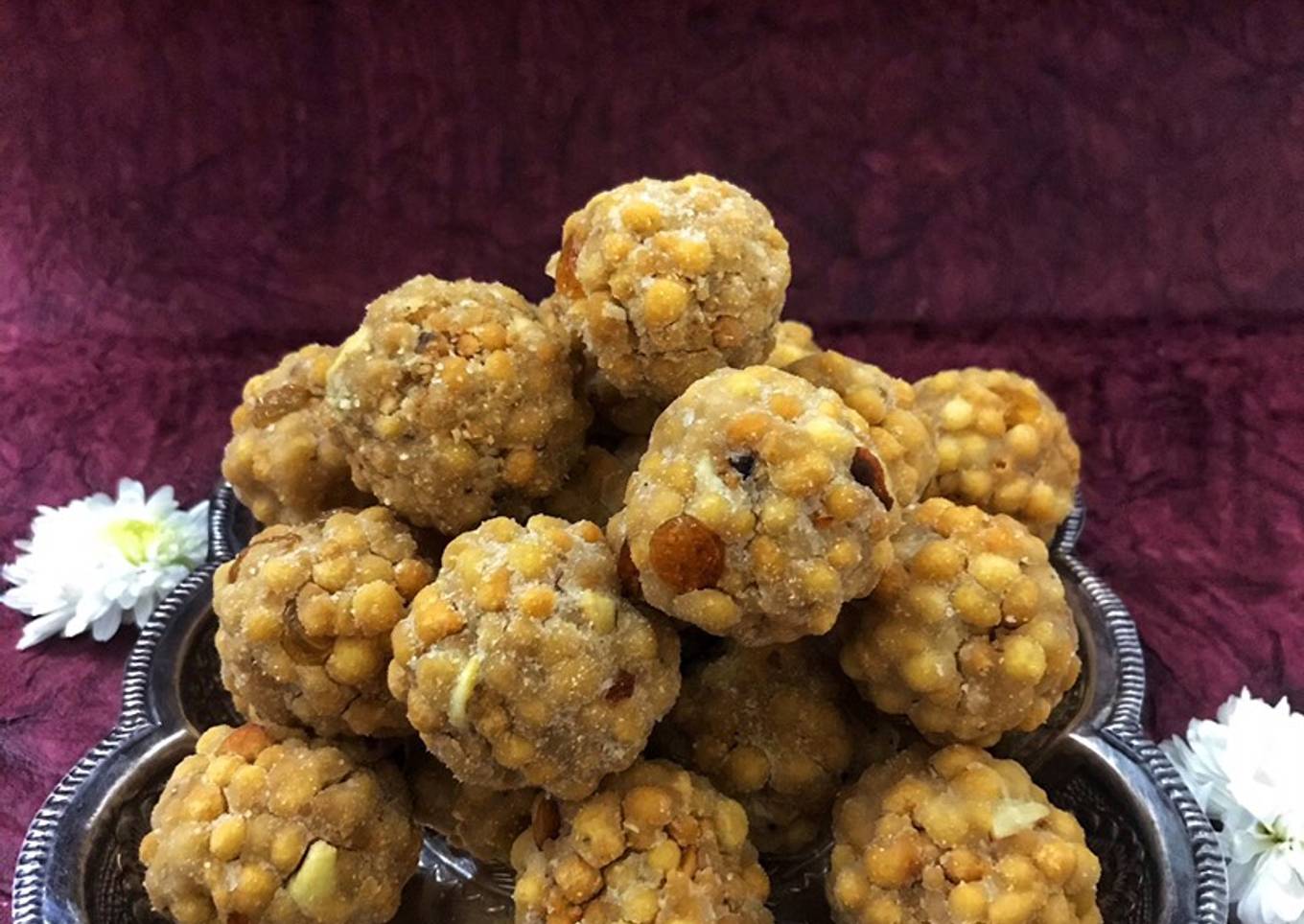 Boondi Laddoo