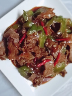 A picture of Bitter melon beef with black bean paste.