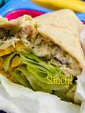 Μπουρίτο με Σαλάτα Τόνου - Burrito with Tuna Salad!
