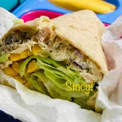 Μπουρίτο με Σαλάτα Τόνου - Burrito with Tuna Salad!-レシピのメイン写真