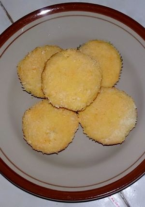 Foto resep Bolu kelapa mini..