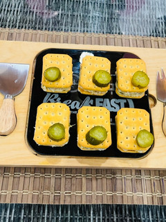 عکسی از دستور کراکر الویه