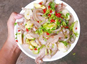 Hình của món Nộm bì heo cóc xanh.