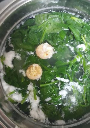 Hình của món Canh mồng tơi hột vịt muối.