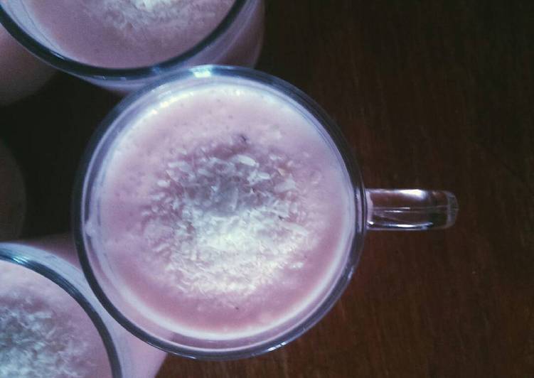 Recipe of Ultimate DIY Strawberry Fruit Yoghurt